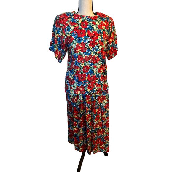 GUC Vintage Women's Sag Harbor Skirt and Top Red Floral SIze S/14 - Picture 1 of 6